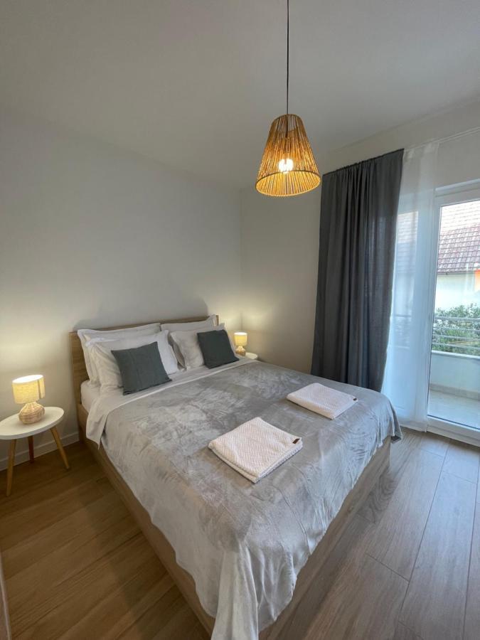 Lux Apartments Водице Екстер'єр фото