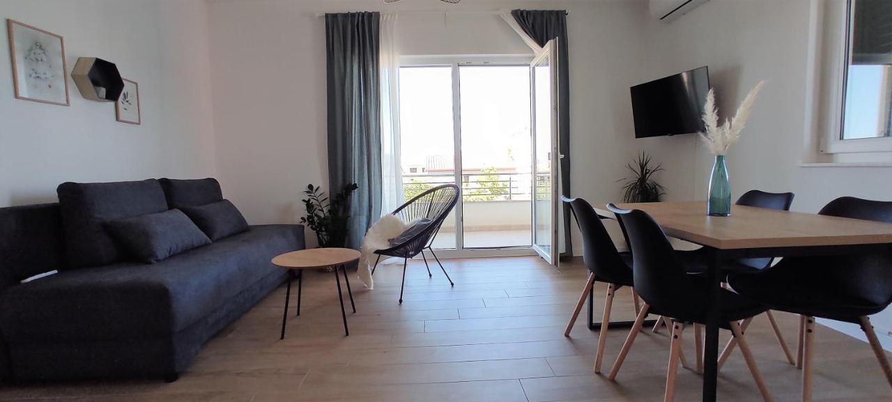Lux Apartments Водице Екстер'єр фото