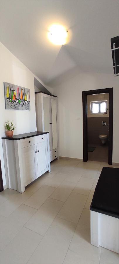 Lux Apartments Водице Екстер'єр фото