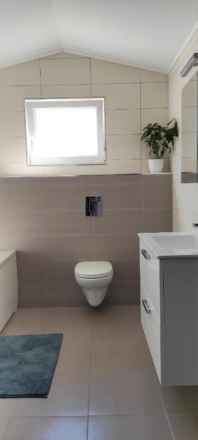 Lux Apartments Водице Екстер'єр фото